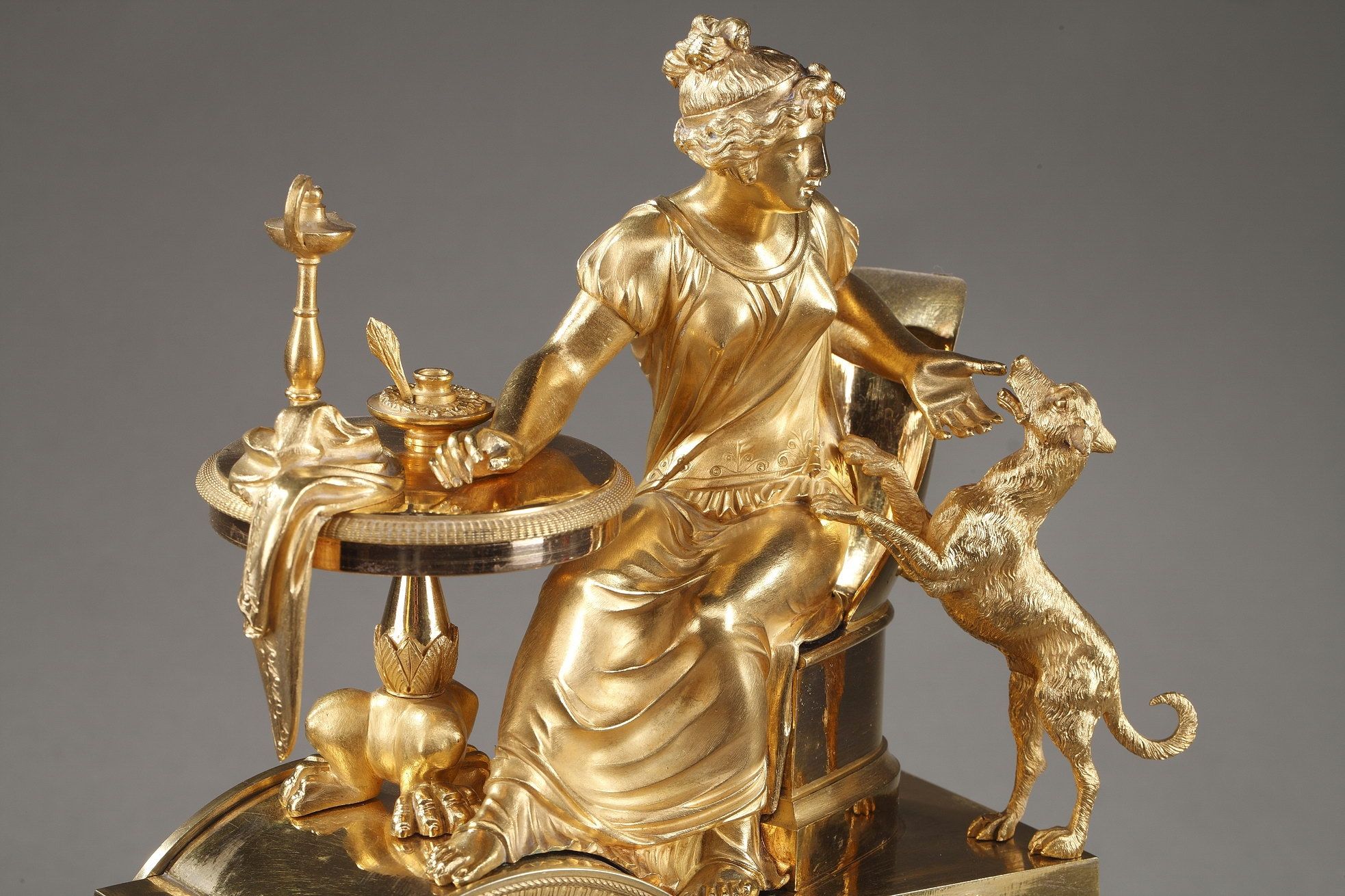 "La fidélité" Empire period gilt bronze clock